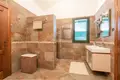 6 bedroom villa 365 m² Dobrota, Montenegro