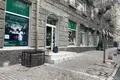 Предлагается к продаже фасадное коммерческое помещение на улице Канатной