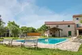 Villa de 4 dormitorios 280 m² Grad Pula, Croacia