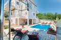 Villa de 4 dormitorios 181 m² Rabac, Croacia