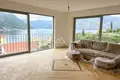 4 bedroom apartment 402 m² Dobrota, Montenegro
