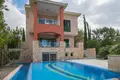 Maison 5 chambres 280 m² Néo Chorió, Chypre