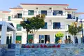 Hotel 600 m² en Nea Skioni, Grecia