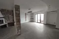 Villa de 4 habitaciones 337 m² Becici, Montenegro