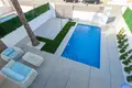 Villa de tres dormitorios 125 m² Guardamar del Segura, España