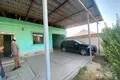 Uy 4 xonalar 250 m² Khanabadda