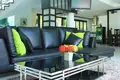 6 bedroom villa 1 600 m² Phuket, Thailand