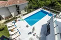 Haus 4 Schlafzimmer 420 m² denovici, Montenegro