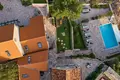 Villa 7 zimmer 293 m² Gornja Lastva, Montenegro