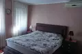 2 bedroom house 96 m² Dobrota, Montenegro
