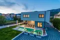 Villa 10 bedrooms 404 m² Kastel Kambelovac, Croatia