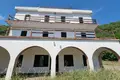 House 10 bedrooms  Petrovac, Montenegro