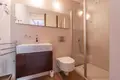 Haus 3 Schlafzimmer 232 m² Dobrota, Montenegro