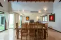 3-Schlafzimmer-Villa 1 028 m² Phuket, Thailand