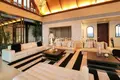 5-Schlafzimmer-Villa 1 200 m² Phuket, Thailand