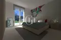 2 bedroom apartment 83 m² Sirmione, Italy