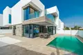 4-Schlafzimmer-Villa 483 m² l Alfas del Pi, Spanien