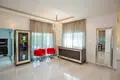 4 bedroom house 275 m² Agios Tychonas, Cyprus