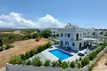 Villa 4 chambres  en Pegeia, Chypre