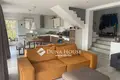 House 289 m² Telki, Hungary