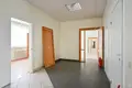 Bureau 690 m² à Riga, Lettonie