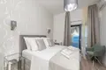 5-Schlafzimmer-Villa 300 m², Alle Länder