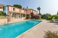 villa de 5 chambres 350 m² France, France