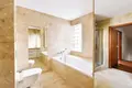Дом 180 м² Варшава, Польша