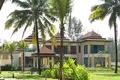 Propiedad comercial  en Bang Nai Si, Tailandia