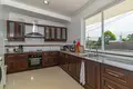 Villa de tres dormitorios 190 m² Sakhu, Tailandia