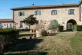 Propriété commerciale 1 150 m² à Castellina in Chianti, Italie