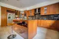 Haus 6 Schlafzimmer 570 m² Tala, Zypern