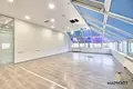 Pomieszczenie biurowe 3 pokoi 131 m² w Mińsk, Białoruś