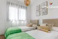4-Schlafzimmer-Villa 202 m² Finestrat, Spanien