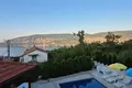 Revenue house 303 m² in Trebesin, Montenegro