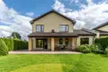 4 bedroom house 264 m² Olaines pagasts, Latvia