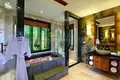 5 bedroom villa 1 550 m² Ban Bang Thao, Thailand