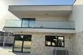 4 bedroom Villa 230 m² Karlobag, Croatia