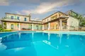 Villa de tres dormitorios 550 m² Porec, Croacia