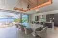 Villa 7 zimmer 1 100 m² Phuket, Thailand