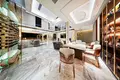 Villa 10 bedrooms 1 600 m² Wichit, Thailand