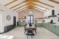 Villa 7 zimmer 293 m² Gornja Lastva, Montenegro