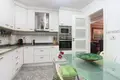 Apartment 130 m² Alicante, Spain