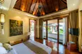 4-Schlafzimmer-Villa 560 m² Phuket, Thailand