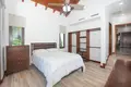Дом 6 спален 385 м² Coxen Hole, Гондурас