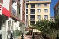 2 bedroom apartment 100 m² Beylikduezue, Turkey