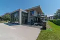 4 bedroom house 274 m² Thonon-les-Bains, France