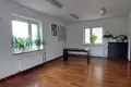 Commercial property 6 rooms 218 m² in Warsaw, Poland