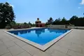 Villa de tres dormitorios 248 m² Rovinj, Croacia