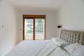 Квартира 1 спальня 65 м² Будва, Черногория